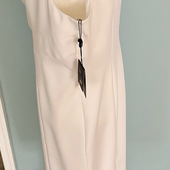 NWT Cap sleeve sheath dress with draped bodice - Picture 5 of 7